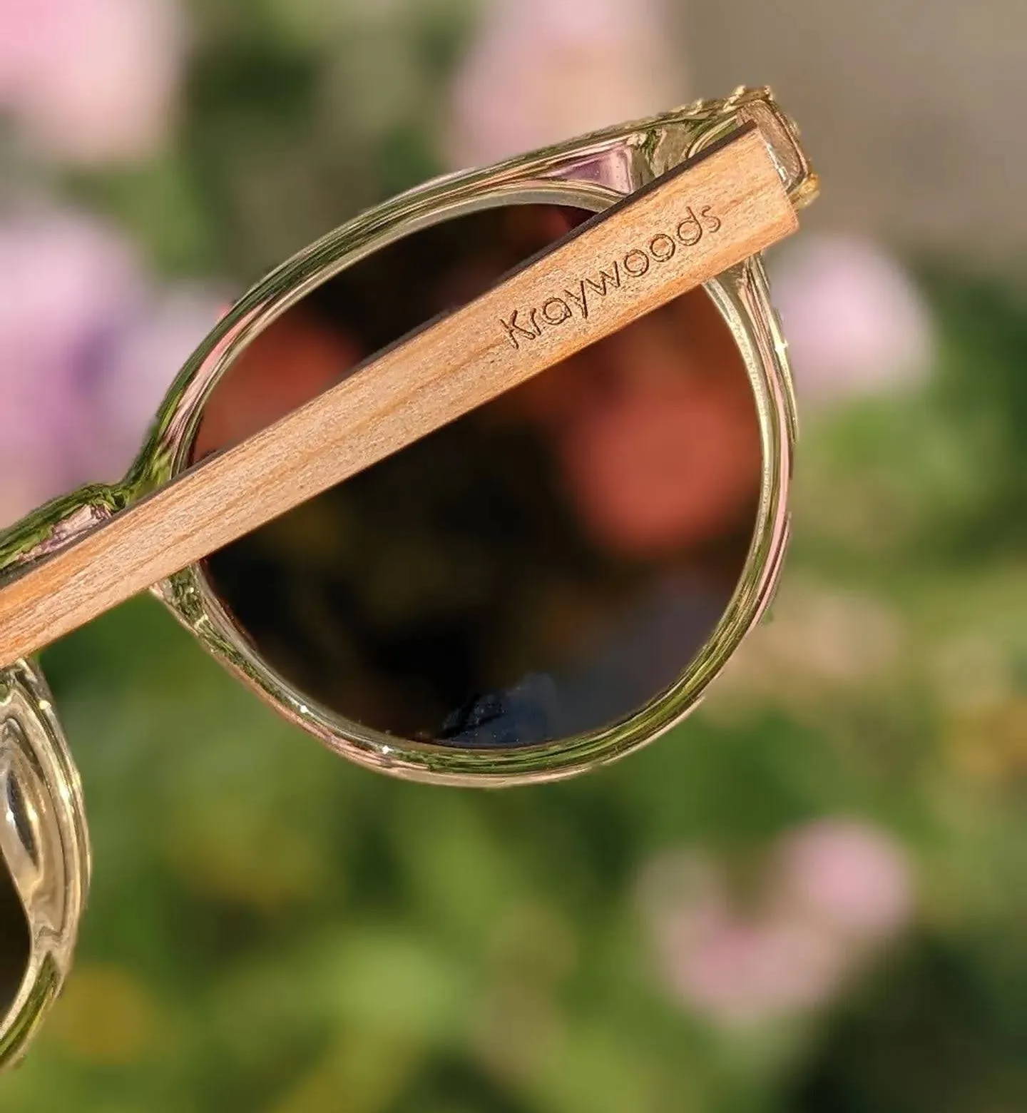 close up of a polarized sunglasses lens