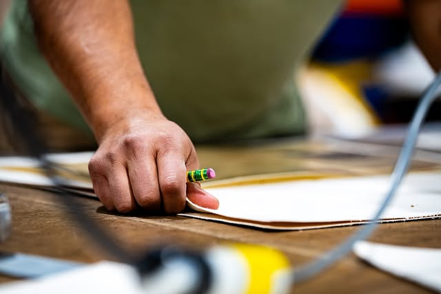 Marking canvas by hand