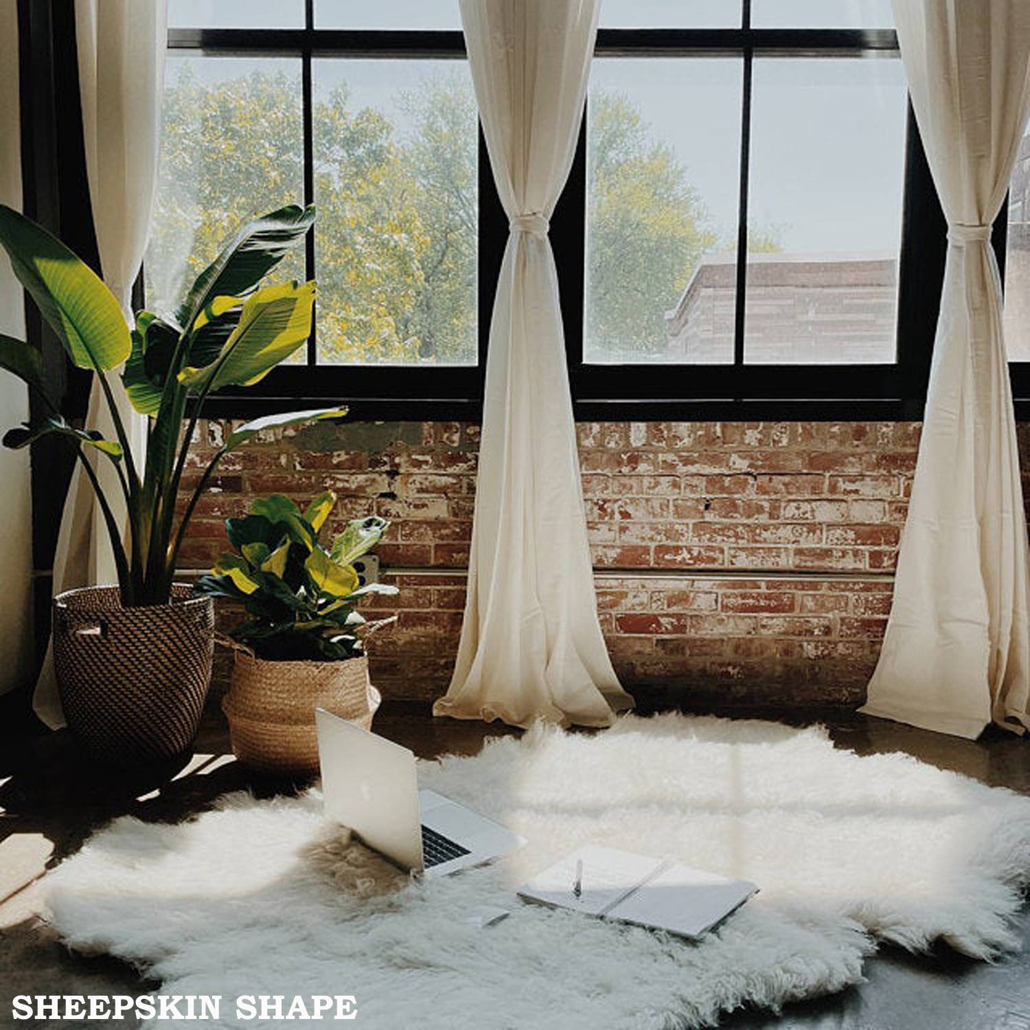 SHEEPSKIN SHAPE FLOKATI RUG