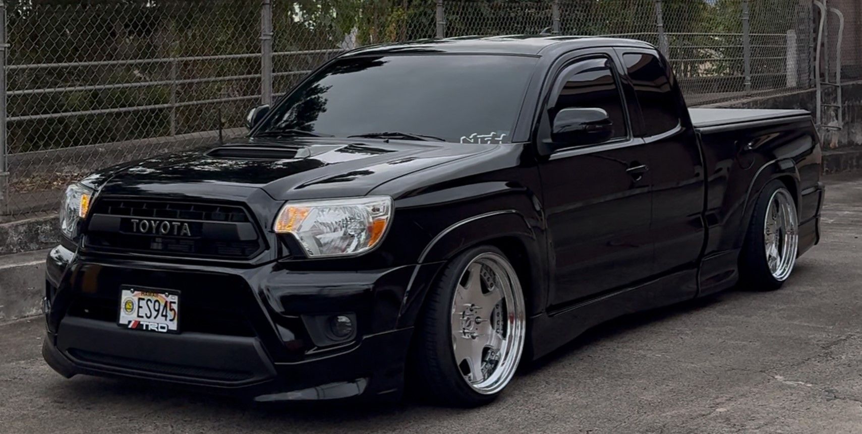 Jermyn's 2015 Toyota Tacoma Xrunner Train Horn Install