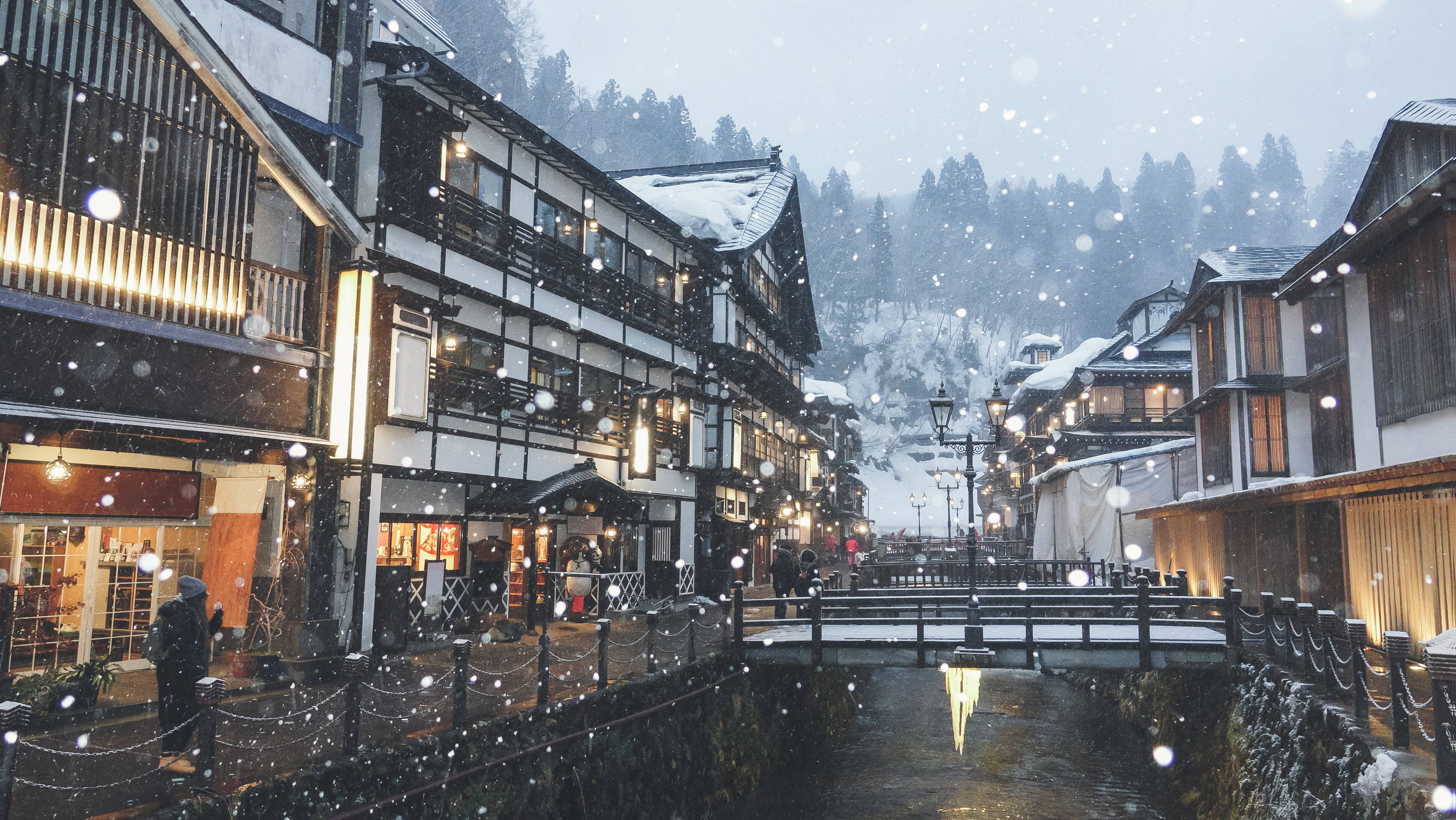 Ginzan Onsen in snow