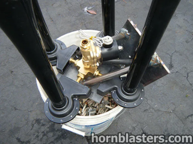 Enhanced Customs's 2009 Ford F650 Heavy Duty Train Horn Install