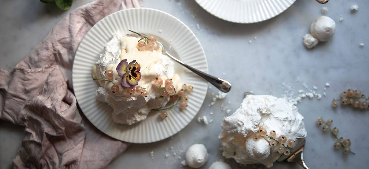 Rosewater Pavlova