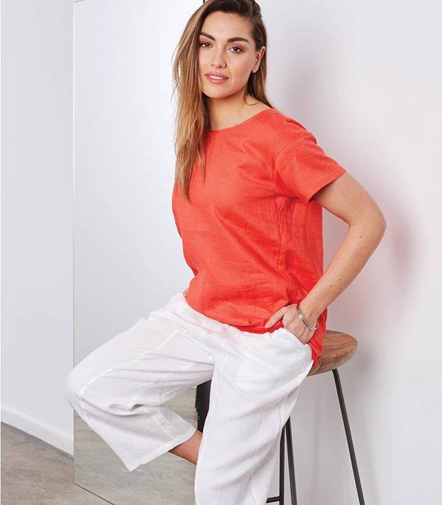 Washed Red Tassel Hem Shirt | Marco Polo
