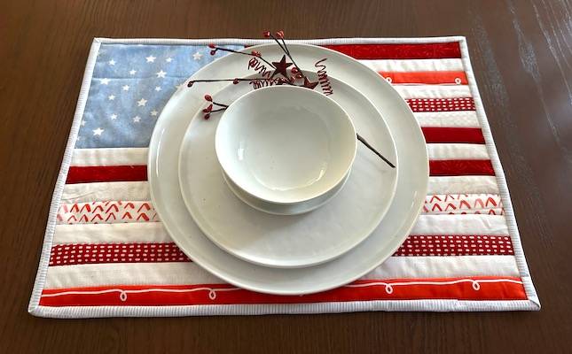 American Flag Placemat Project with Foundation Piecing