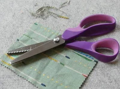 Anti Fray Pinking Shears - Serrated Zig Zag Craft Scissors