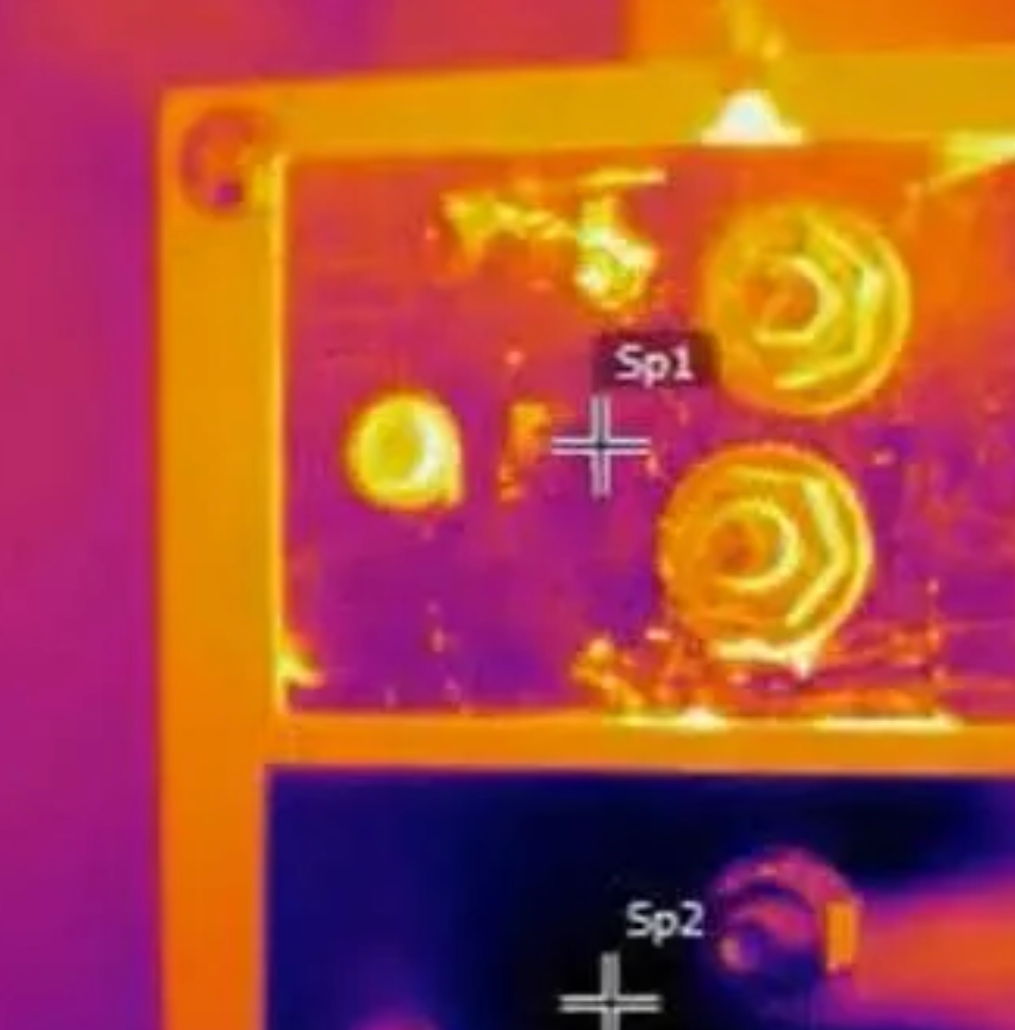 Thermal inspection of shiny low-emissivity electrical connections showing misleading temperature differences