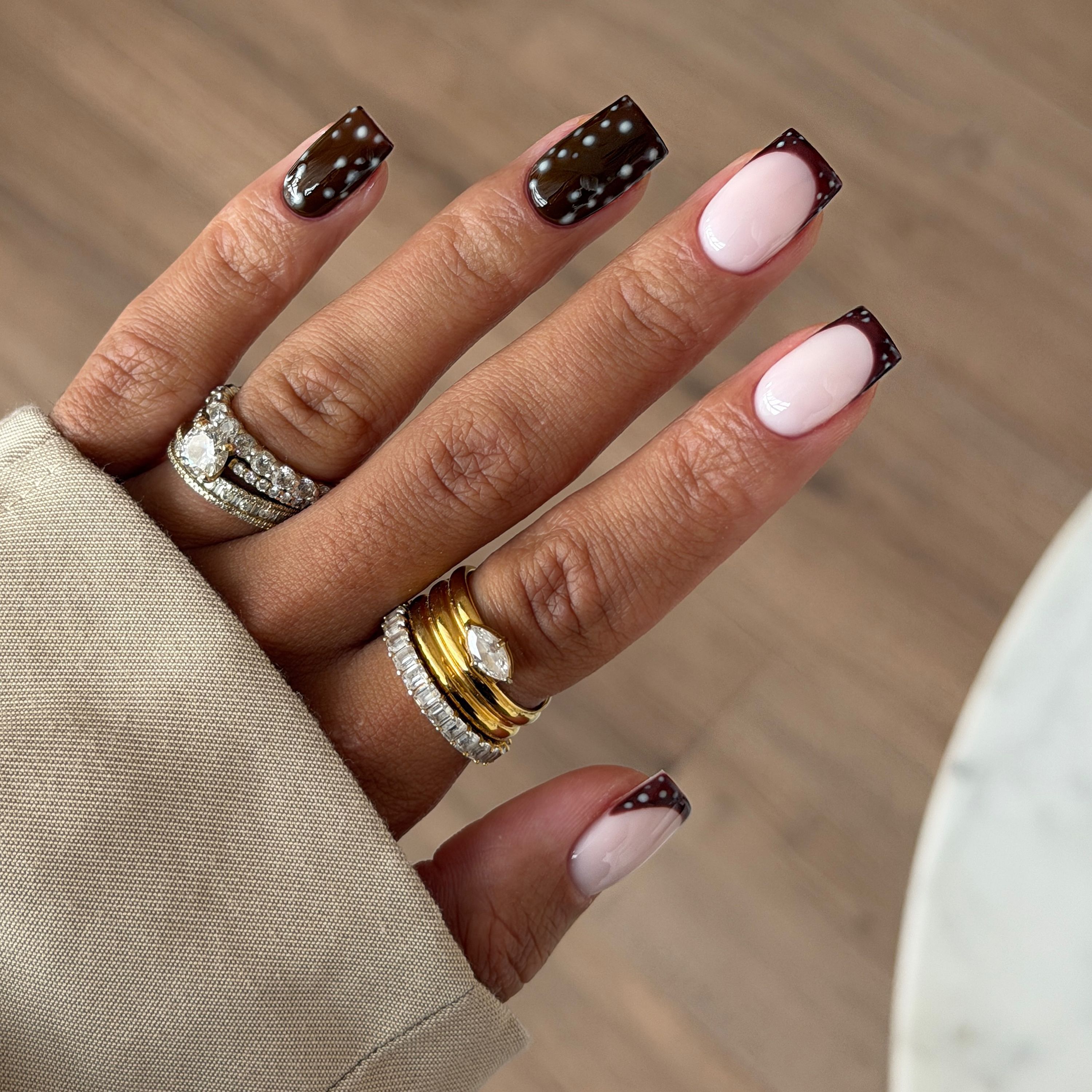 Fawn-inspired brown and nude nails