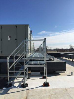 Unistrut Midwest crossover rooftop installation