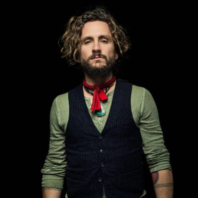 John Butler of John Butler Trio recycled guitar string bracelets and jewelry
