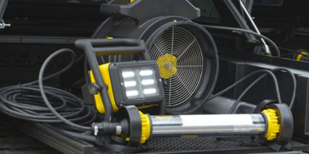Certified portable work light