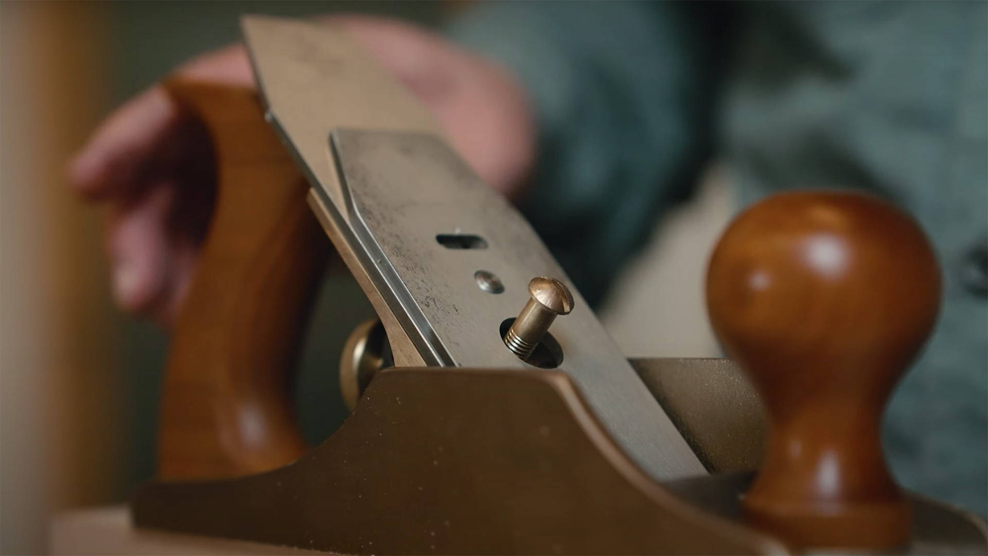 close up of a #4 smoother hand plane