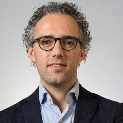 Adriaan Kom Headshot