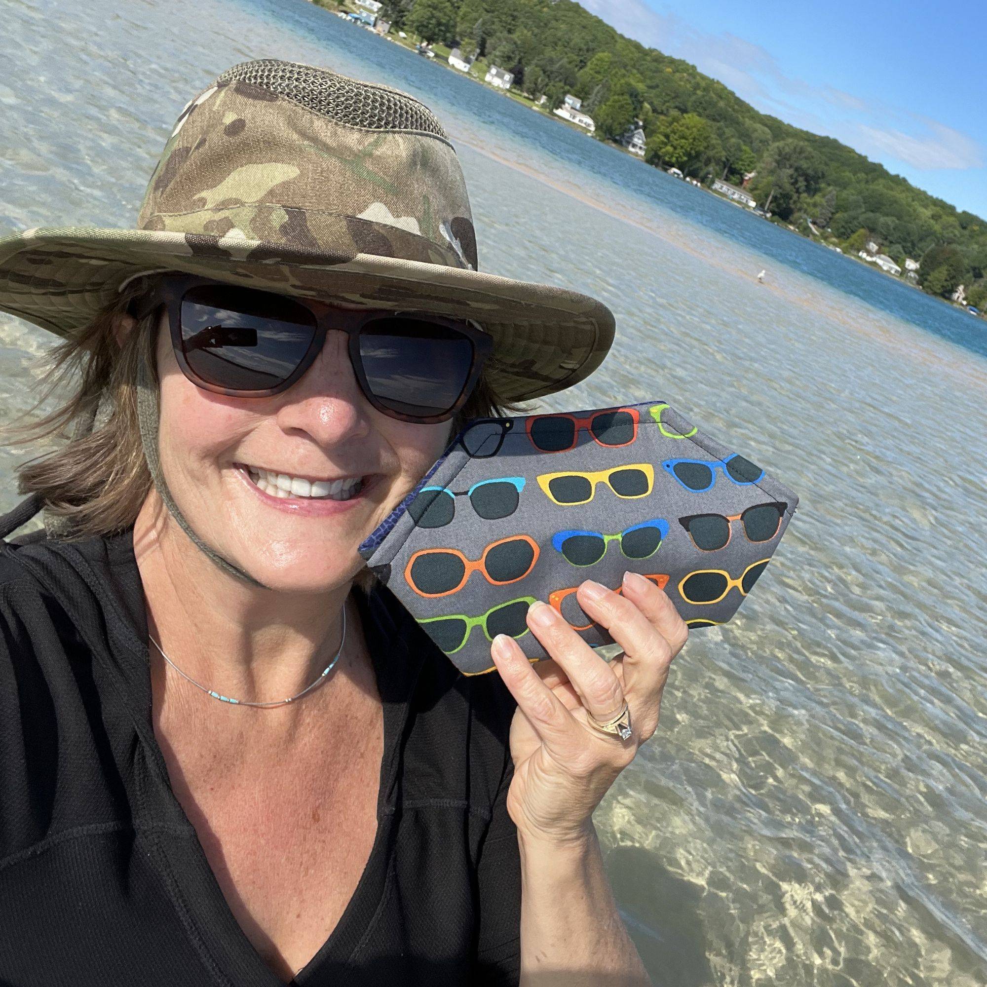 Amy Barickman eyeglass case using fold & go folio pattern