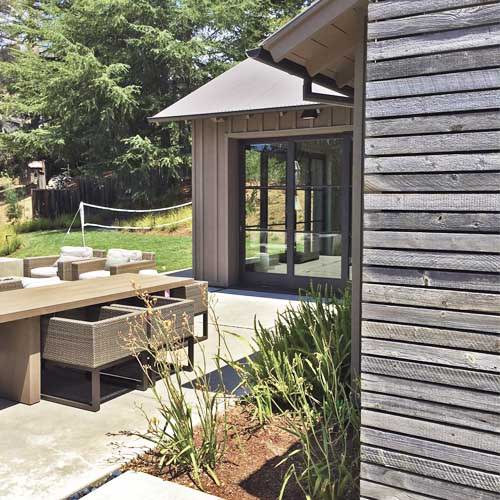 19 Wood Accents For Your House Exterior