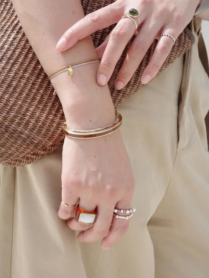 bracelet,ring,jewelry