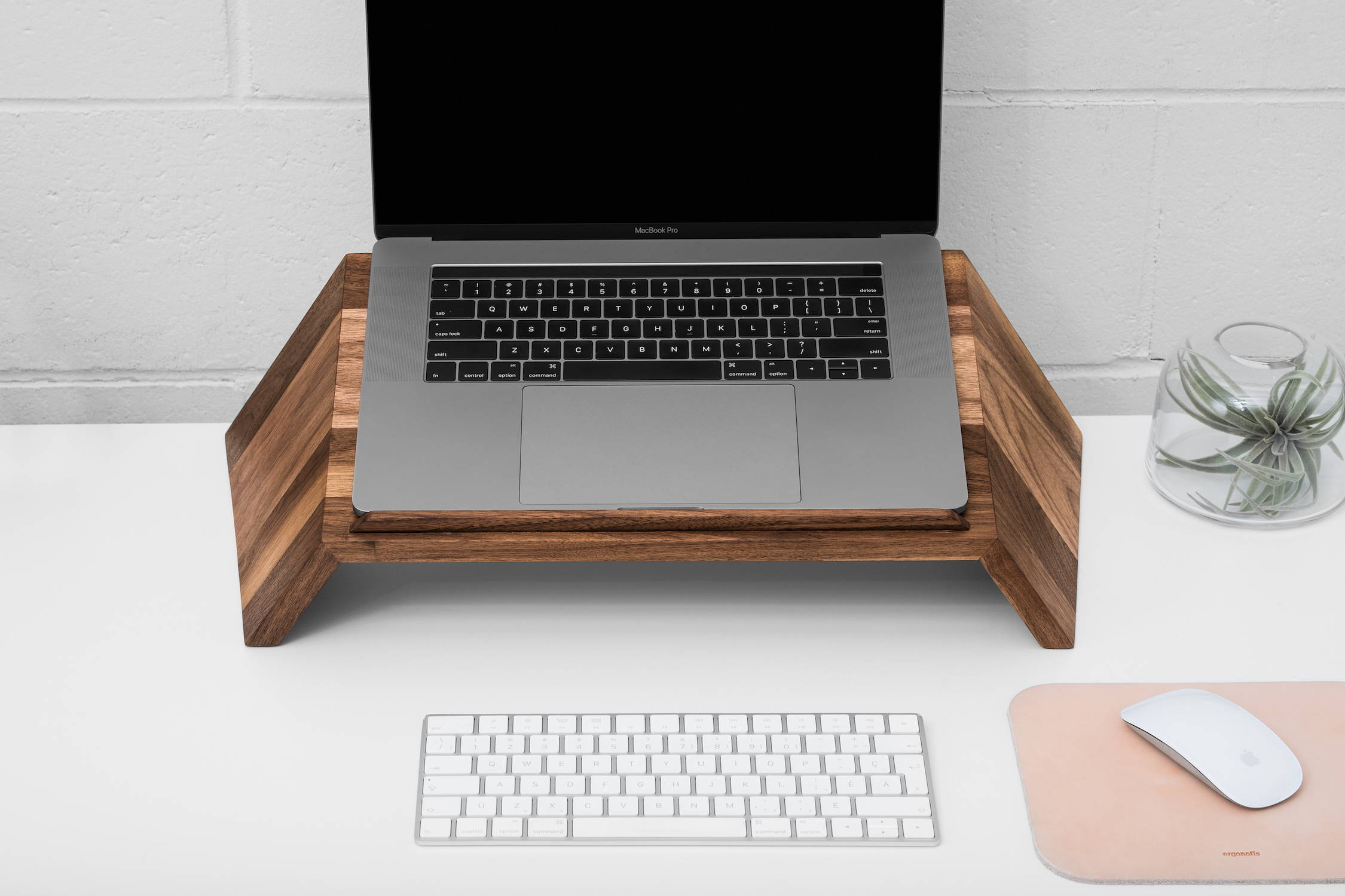 Support A Ordinateur Portable En Bois Massif Ergonofis