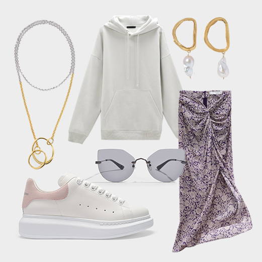 How to Style Alexander McQueen Oversized Shoes Sneakers Outfit