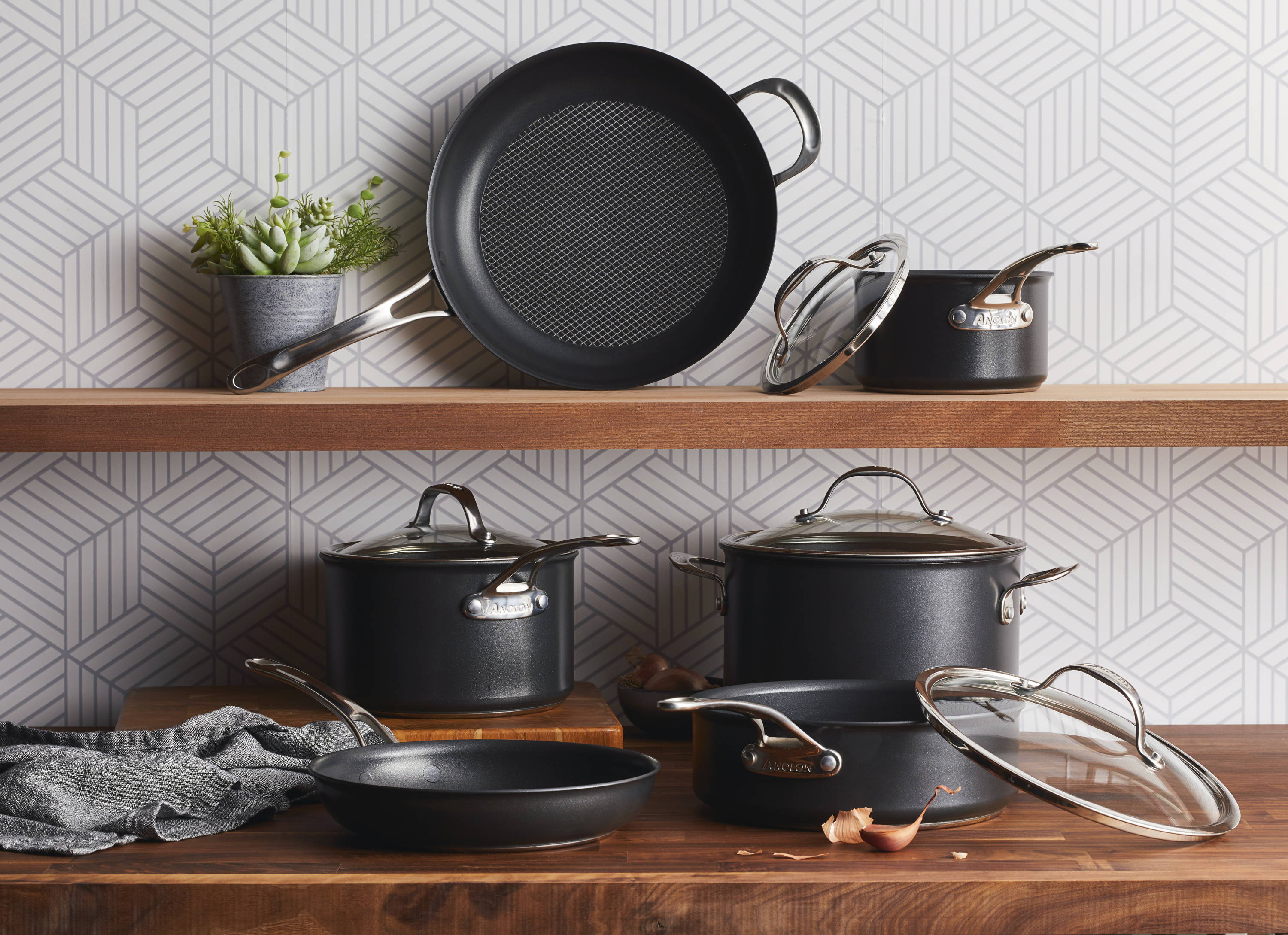 Williams-Sonoma: It's here: NEW Anolon X Cookware