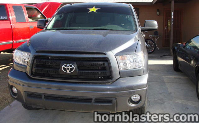 Cody's 2010 Toyota Tundra Train Horn Install