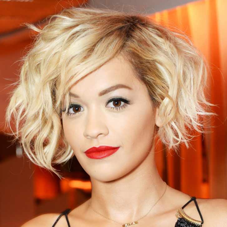 Rita Ora with curly hair 