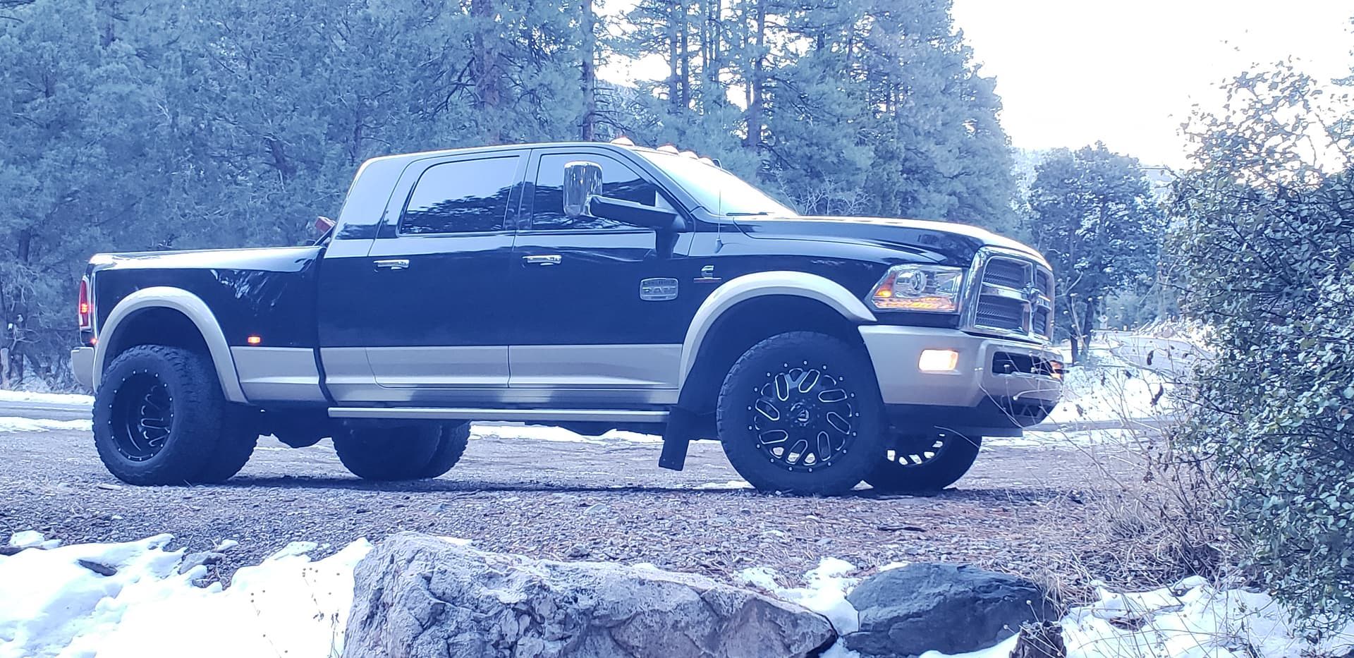 David’s 2013 RAM 3500 equipped with the HornBlasters Tug-37 228H Tug Air Horn Kit