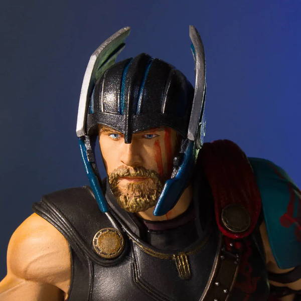 Marvel Thor: Ragnarok - Thor Collectors Gallery Statue