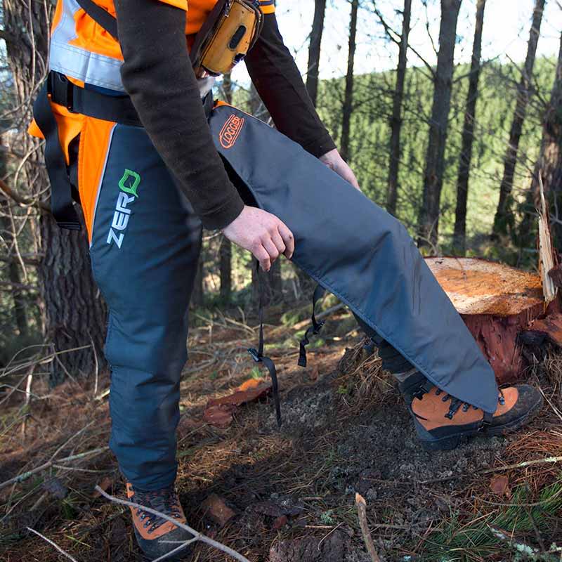 Clogger Zero Chainsaw Chaps