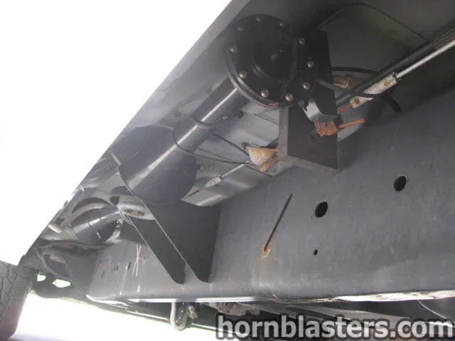 Mark's 2005 Dodge Dakota Train Horn Install with Nathan AirChime