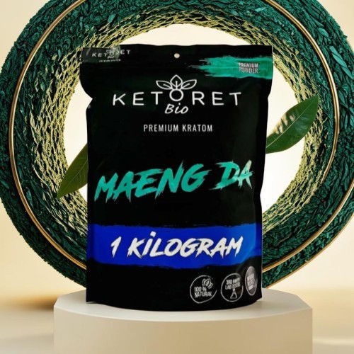 KETORET Bio Maeng Da kratom package, 1 kilogram, displayed on a pedestal.