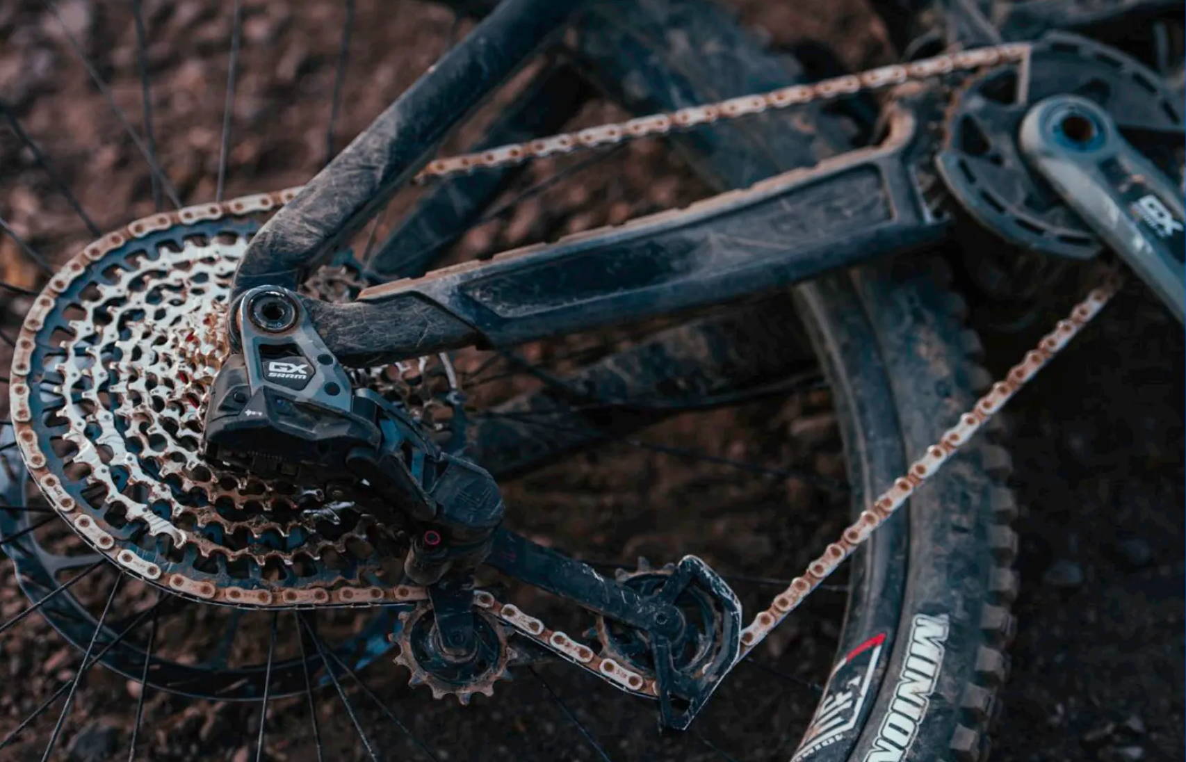 sram gx transmission on a trex fuel mountain bike a little dirty on the ground