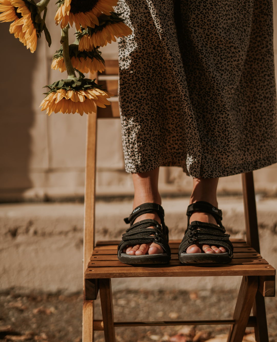 woman wearing hiking sandals