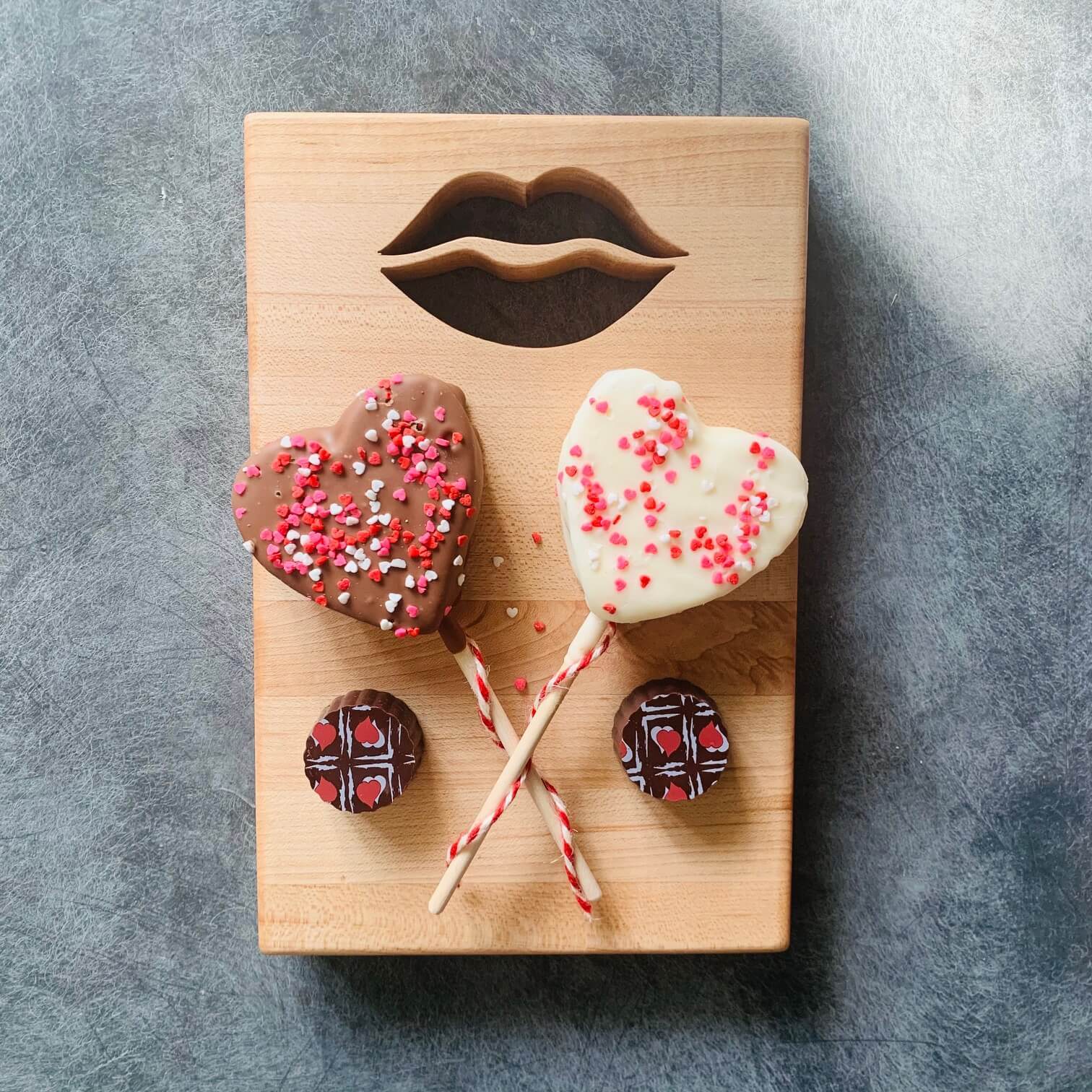 Wooden Cutting Board with Lips cut out at the top