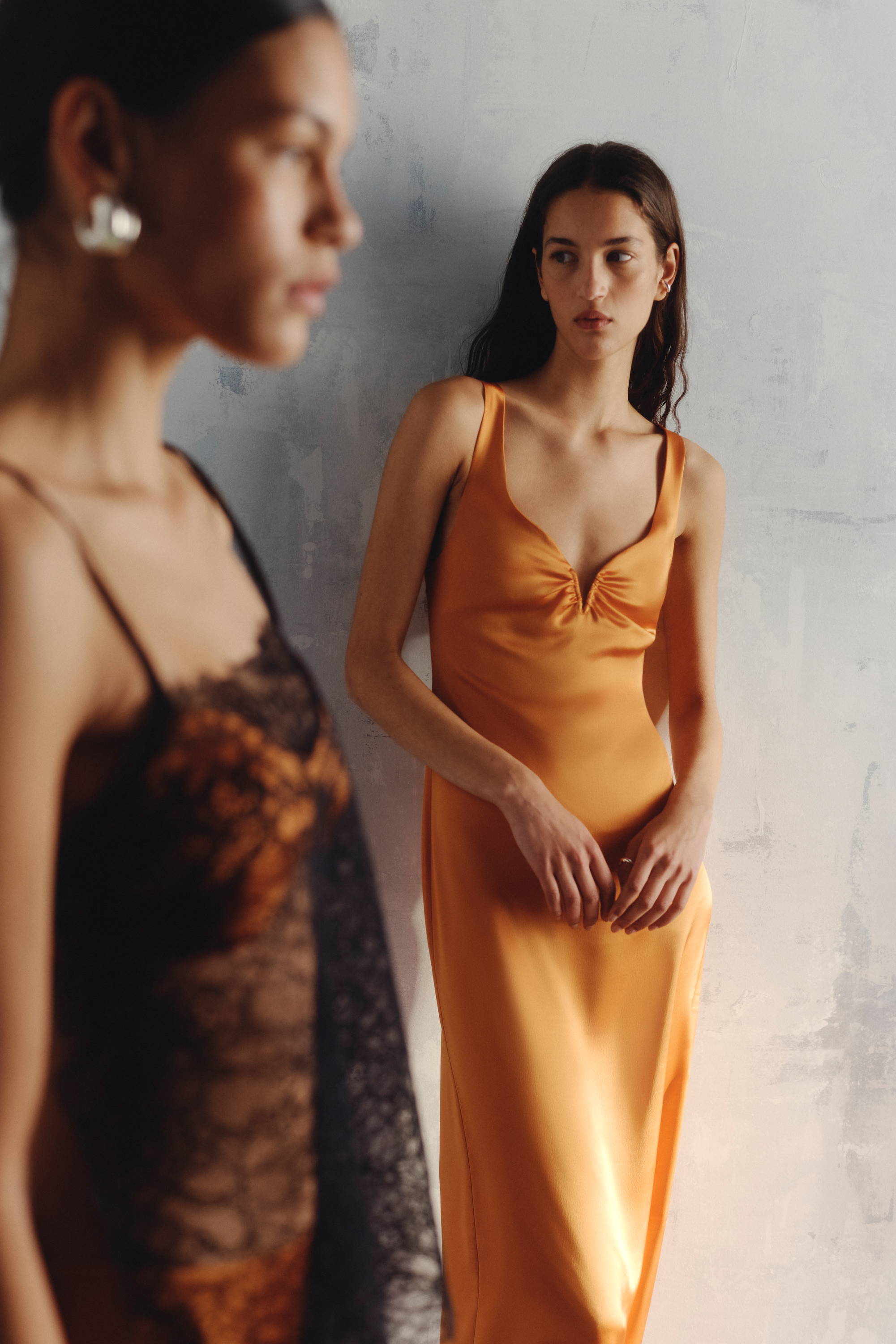 Liliana Dress (Kumquat)