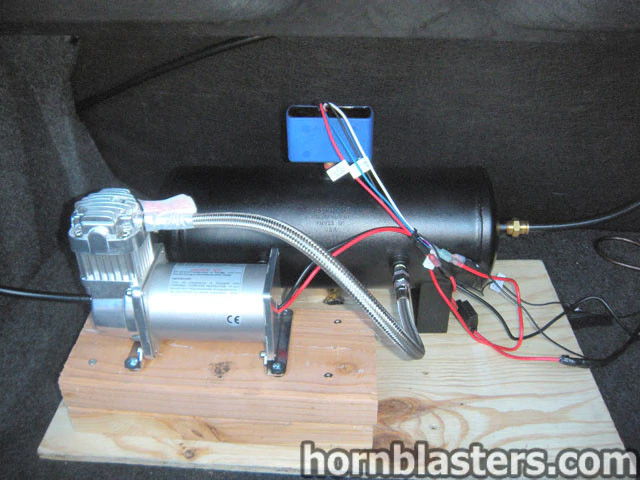 David's 2008 Dodge Charger Train Horn Install