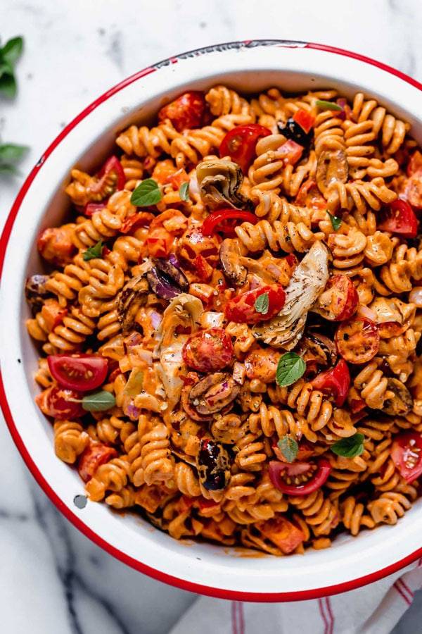Creamy pasta salad with roasted red pepper dressing
