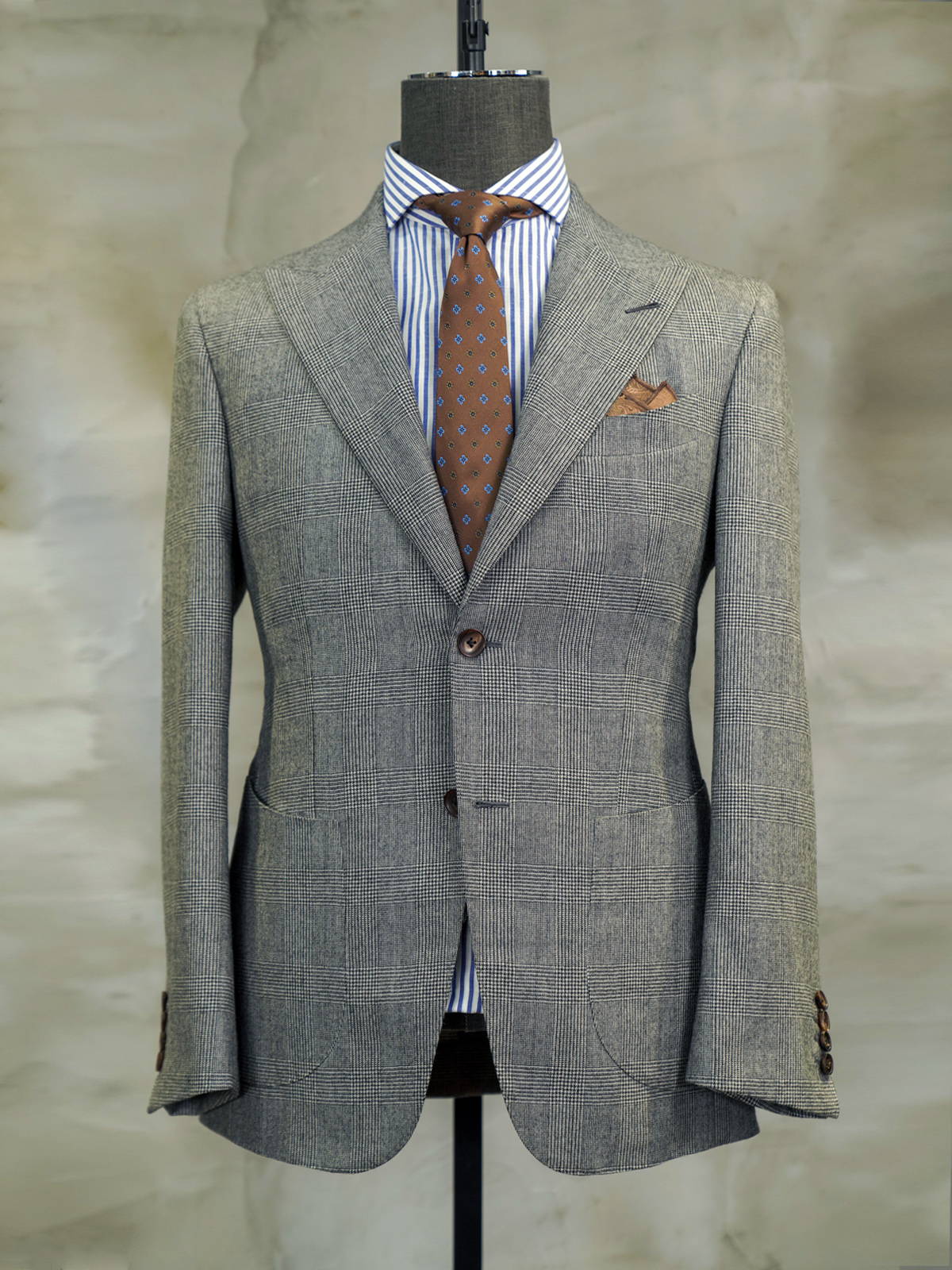 A Hand Tailored Suit - Cutting Custom Bespoke Hand Made Garments
