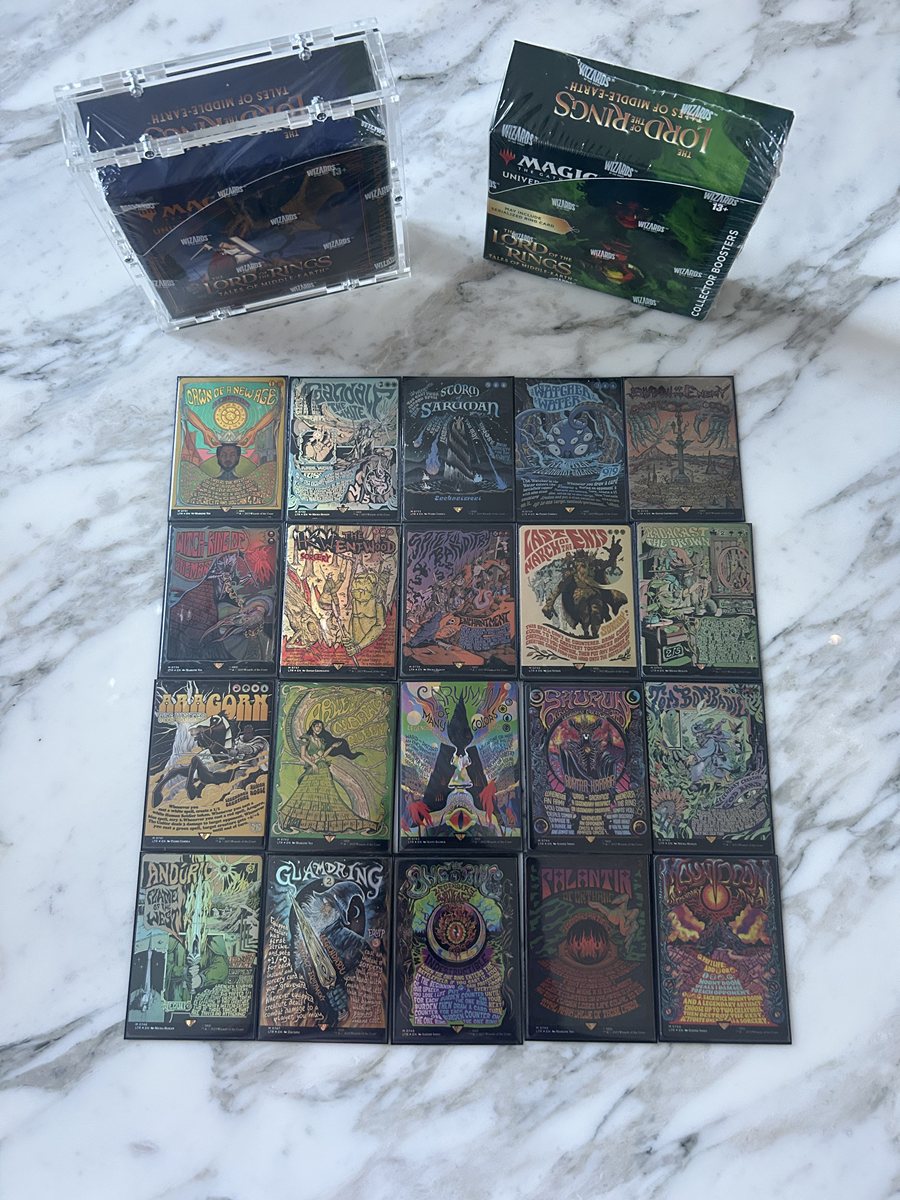 Collection of The Hobbit and Lord of the Rings MTG trading cards