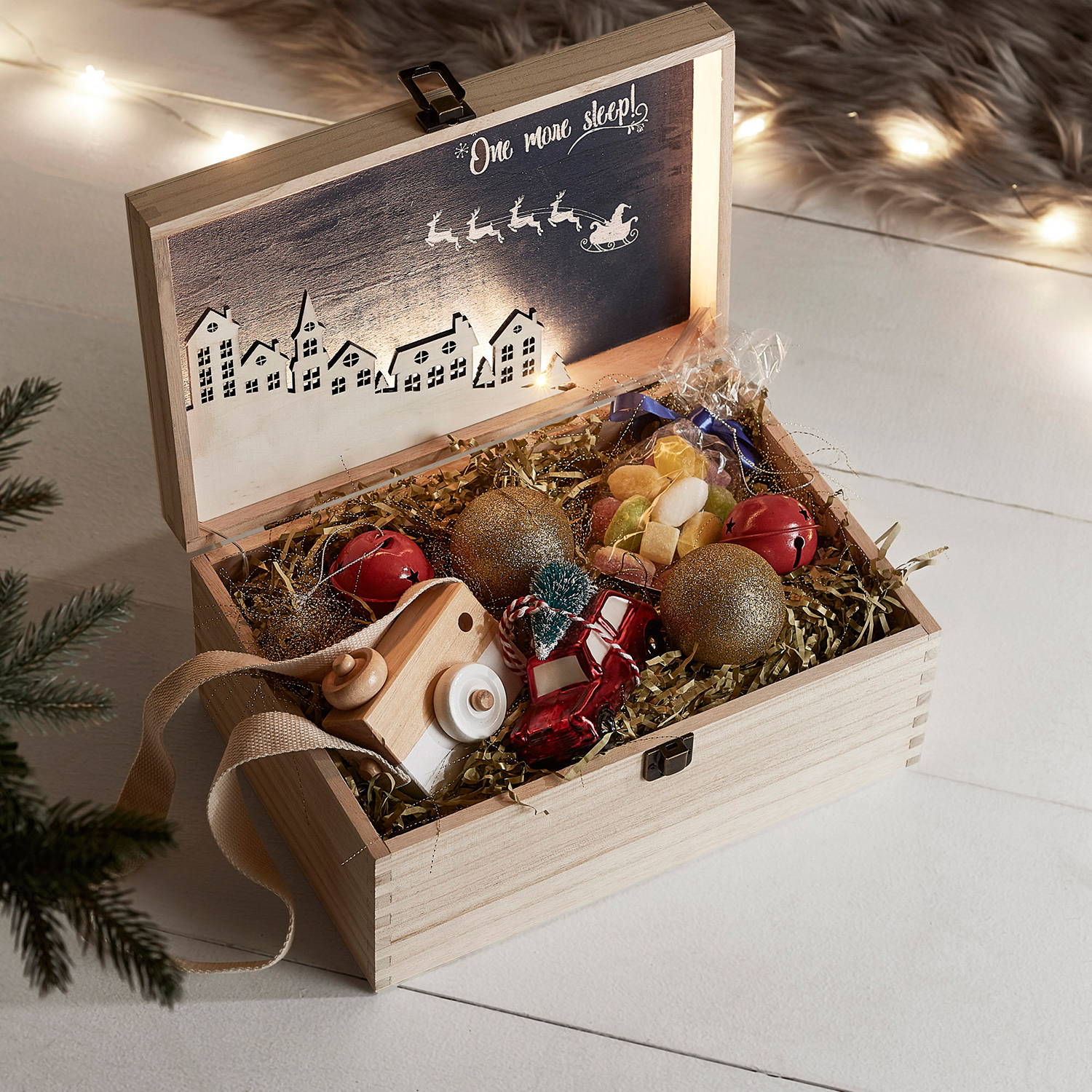 open Christmas eve box
