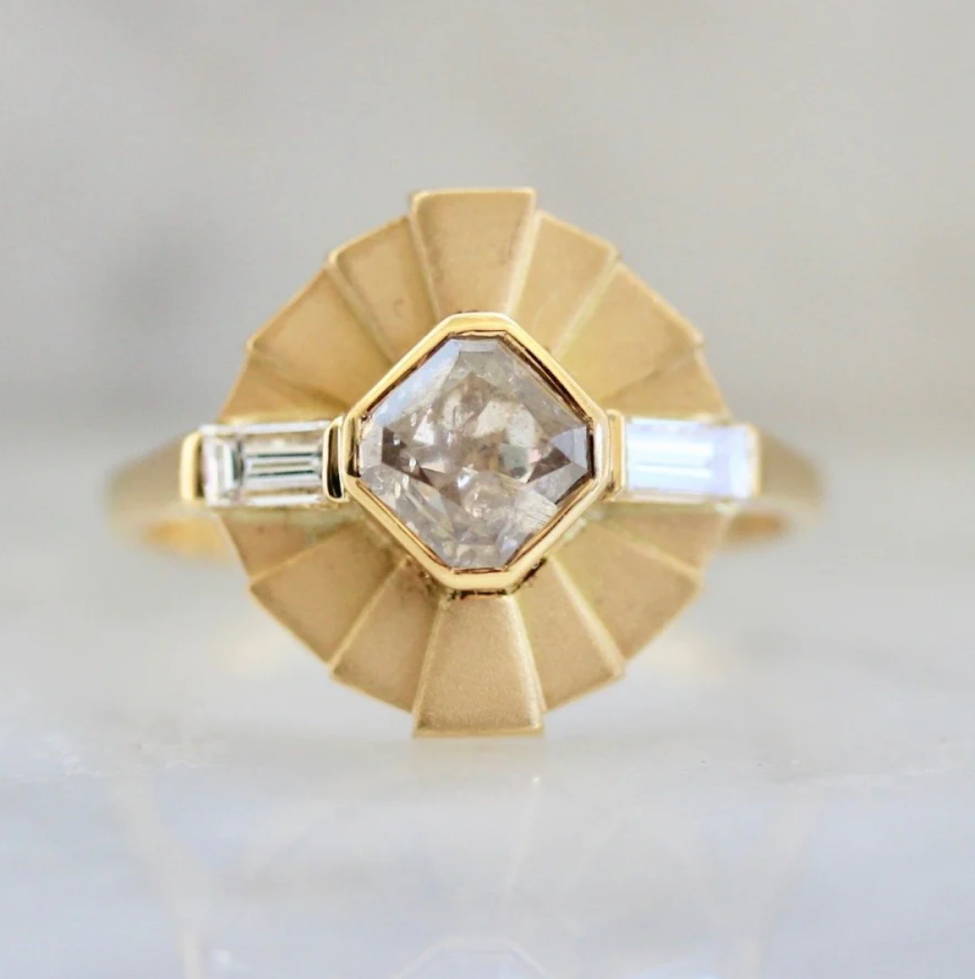 asscher-cut-diamond-ring