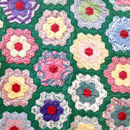 hexagon quilt with flowers