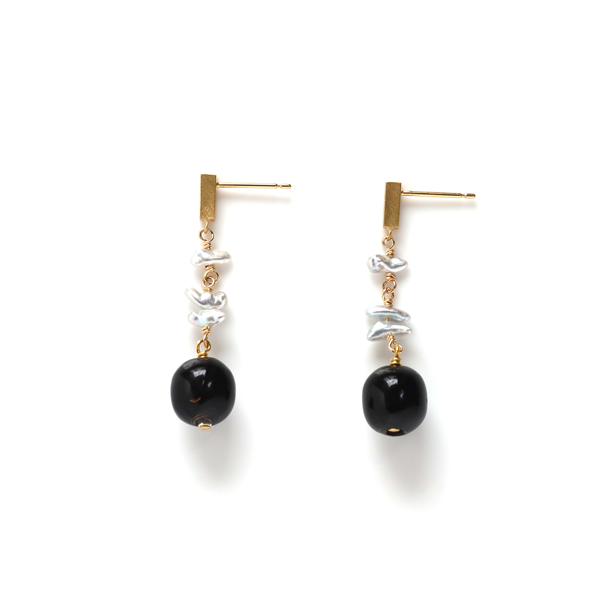 黒珊瑚 芥子パール ピアス