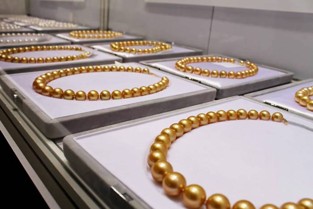 South Sea Pearl Shapes: Perfectly Round Pearls