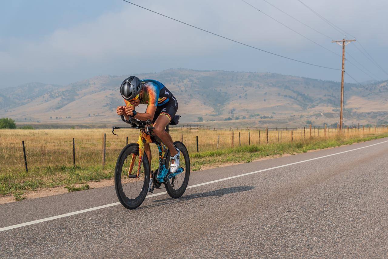 Eduardo Della Maggiora triathlon bike and Boost helmet