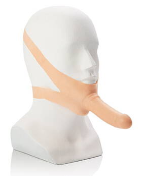 accomodator oral dildo