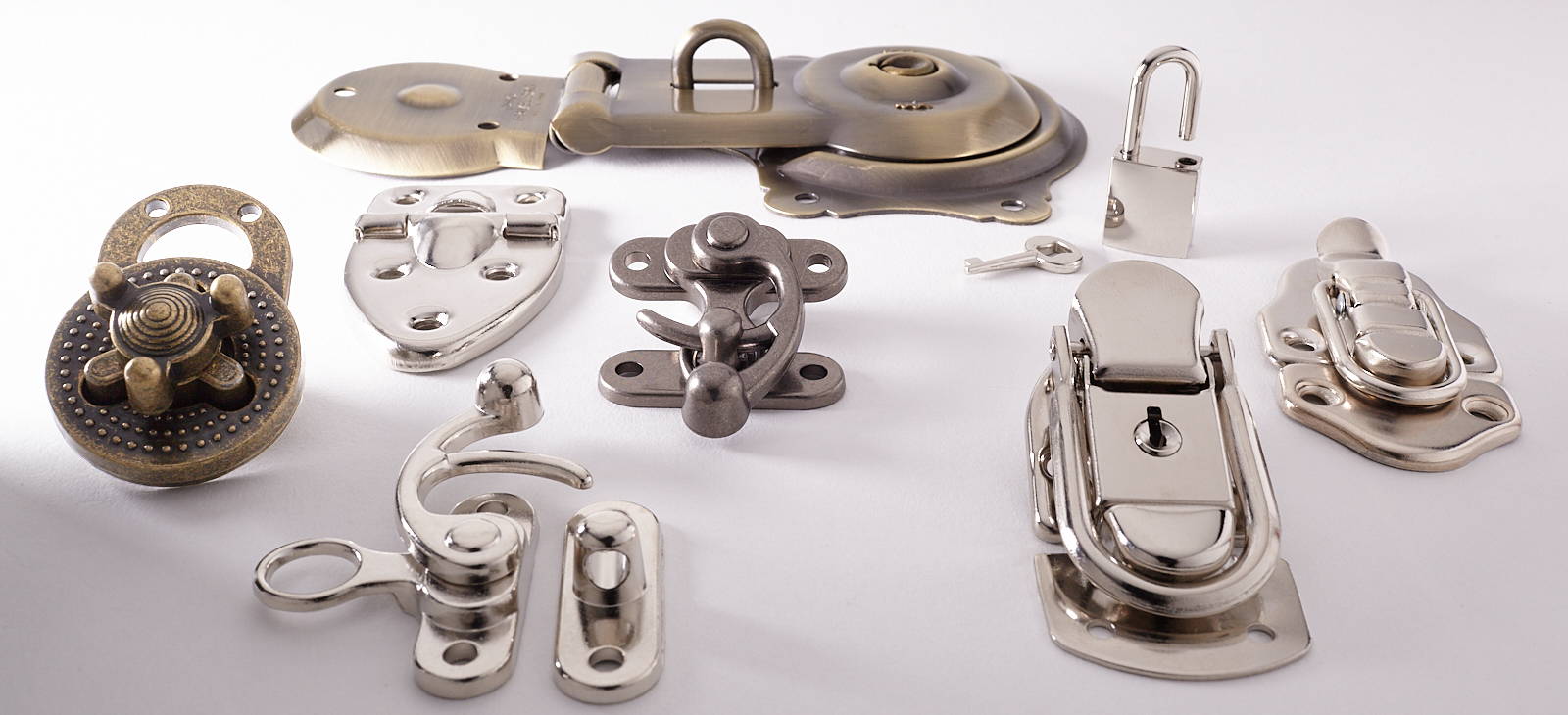 Ohio Travel Bag Repair and Design Parts | Wholesale & Retail Supplies