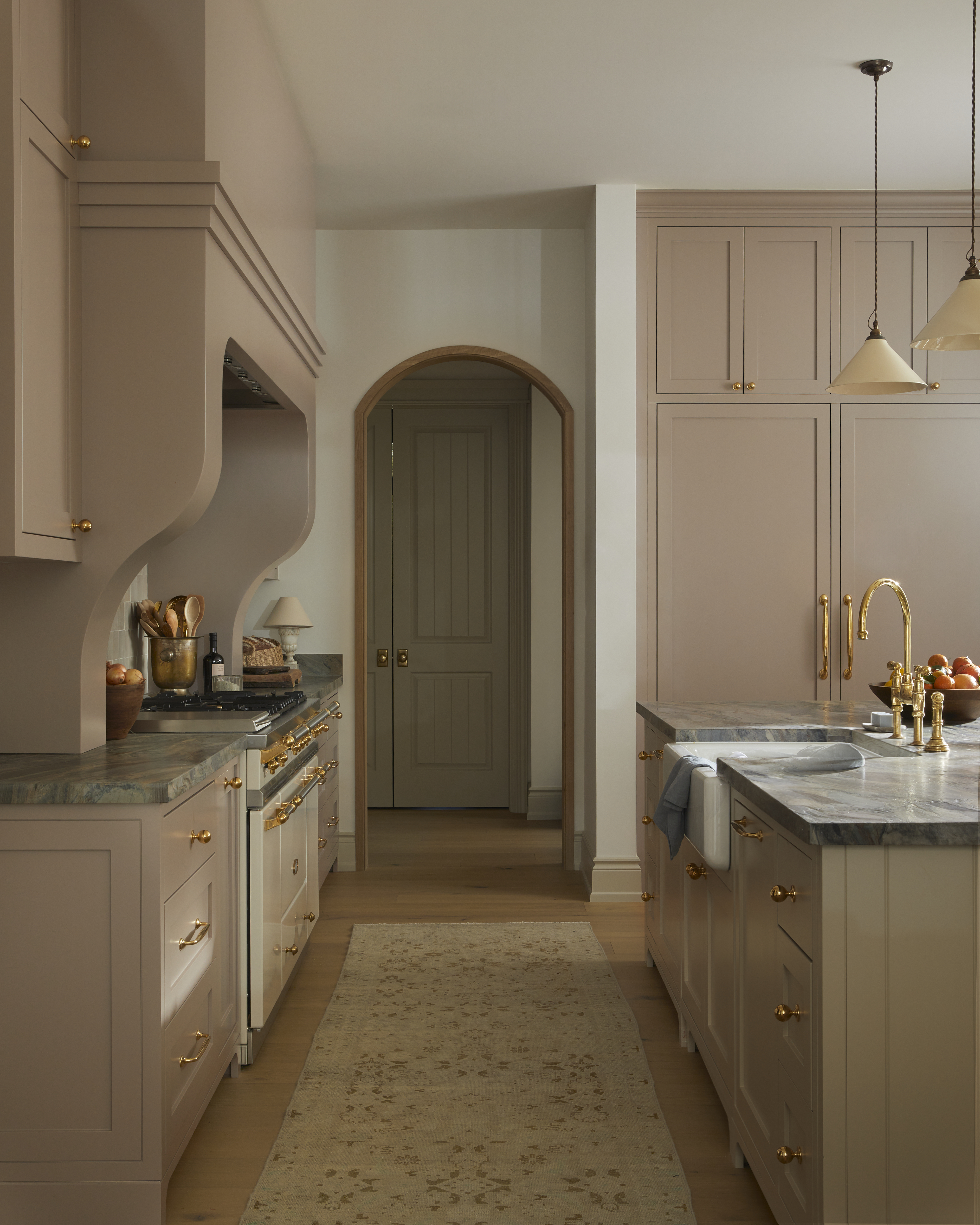 Colourful Kitchens_Ashley Montgomery