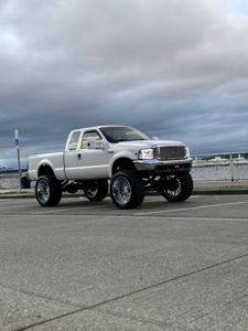 Jonathon 1999 Ford F250 Spare tire delete kit
