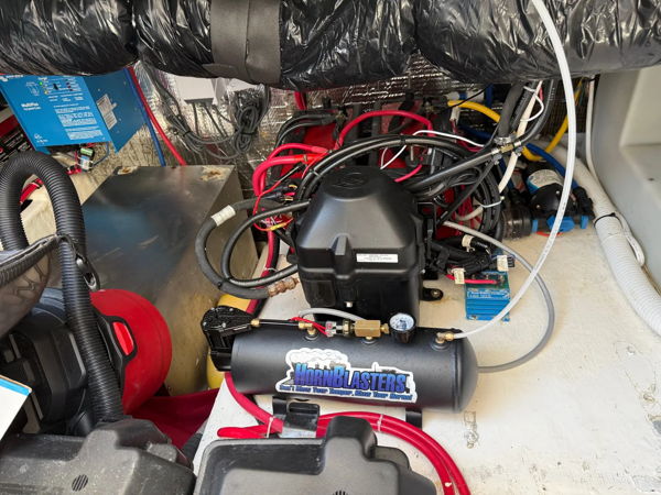 HornBlasters air tank and compressor installed in mechanical compartment of Lewis' Fountain Express Cruiser photo 3