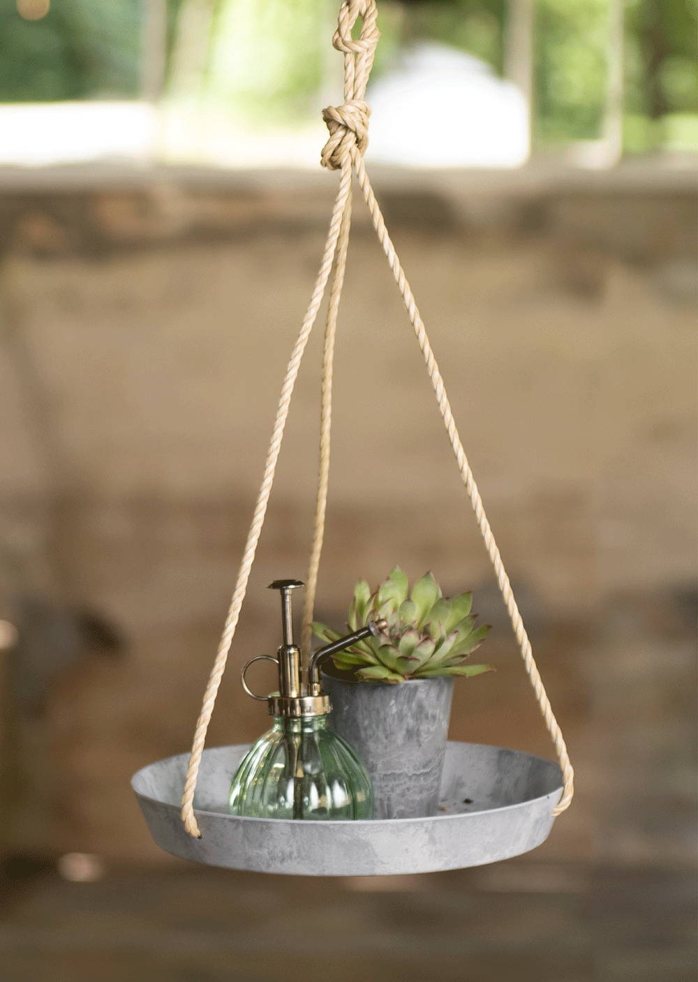 Gray Napa Hanging Tray planter 